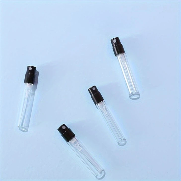 Voorbeeldformaat parfumflesjes