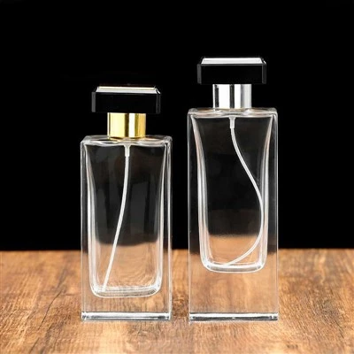 Mooi parfumflesje leeg